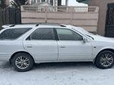 Toyota Camry Gracia 1999 годаfor3 900 000 тг. в Семей – фото 3