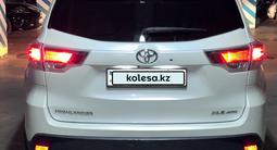 Toyota Highlander 2015 годаүшін13 900 000 тг. в Алматы – фото 2