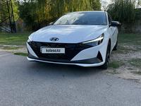 Hyundai Elantra 2022 года за 8 600 000 тг. в Алматы