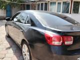 Chevrolet Malibu 2014 года за 5 000 000 тг. в Алматы – фото 2