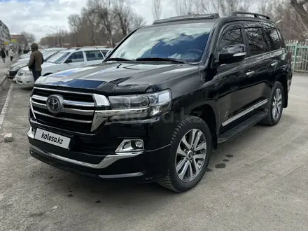 Toyota Land Cruiser 2019 года за 41 000 000 тг. в Астана – фото 3