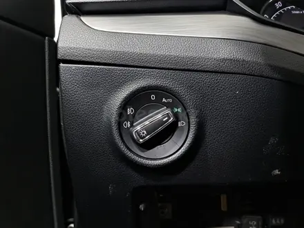 Skoda Superb 2017 года за 7 270 000 тг. в Астана – фото 22