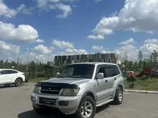 Mitsubishi Pajero, 2002
