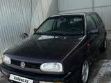 Volkswagen Golf 1994 года за 1 500 000 тг. в Тараз – фото 2