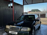 Mercedes-Benz C 180 1994 года за 1 450 000 тг. в Шымкент