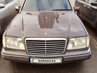 Mercedes-Benz E 280 1993 годаfor2 450 000 тг. в Астана