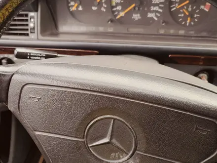 Mercedes-Benz E 280 1993 года за 2 450 000 тг. в Астана – фото 9