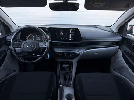Hyundai i20 2023 года за 5 900 000 тг. в Кокшетау – фото 10