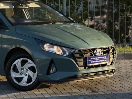 Hyundai i20 2023 года за 5 900 000 тг. в Кокшетау – фото 3