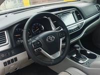 Toyota Highlander 2014 года за 16 000 000 тг. в Актобе