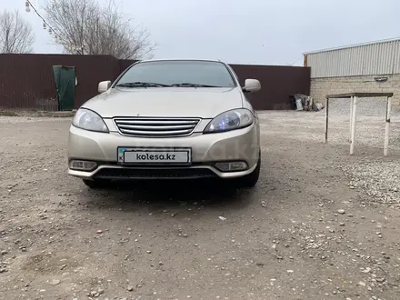 Daewoo Gentra 2014 года за 3 350 000 тг. в Шымкент