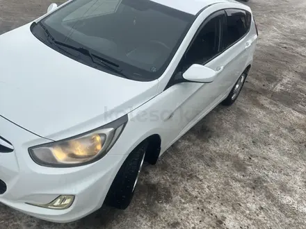 Hyundai Accent 2011 года за 4 600 000 тг. в Караганда – фото 3