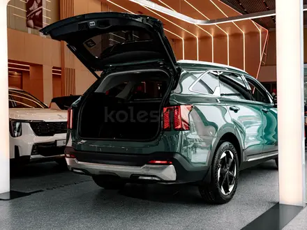 Kia Sorento Luxe 2026 года за 18 390 000 тг. в Астана – фото 14