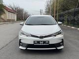 Toyota Corolla 2018 года за 9 000 000 тг. в Шымкент