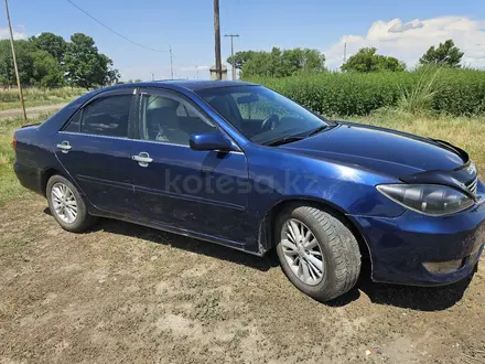 Toyota Camry 2005 года за 4 900 000 тг. в Усть-Каменогорск – фото 13