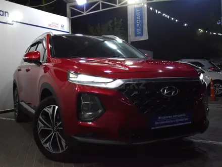 Hyundai Santa Fe 2019 года за 13 300 000 тг. в Алматы – фото 31