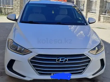 Hyundai Elantra 2018 года за 5 200 000 тг. в Атырау – фото 3