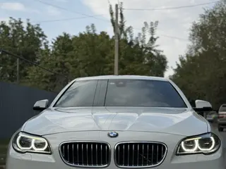 BMW 528