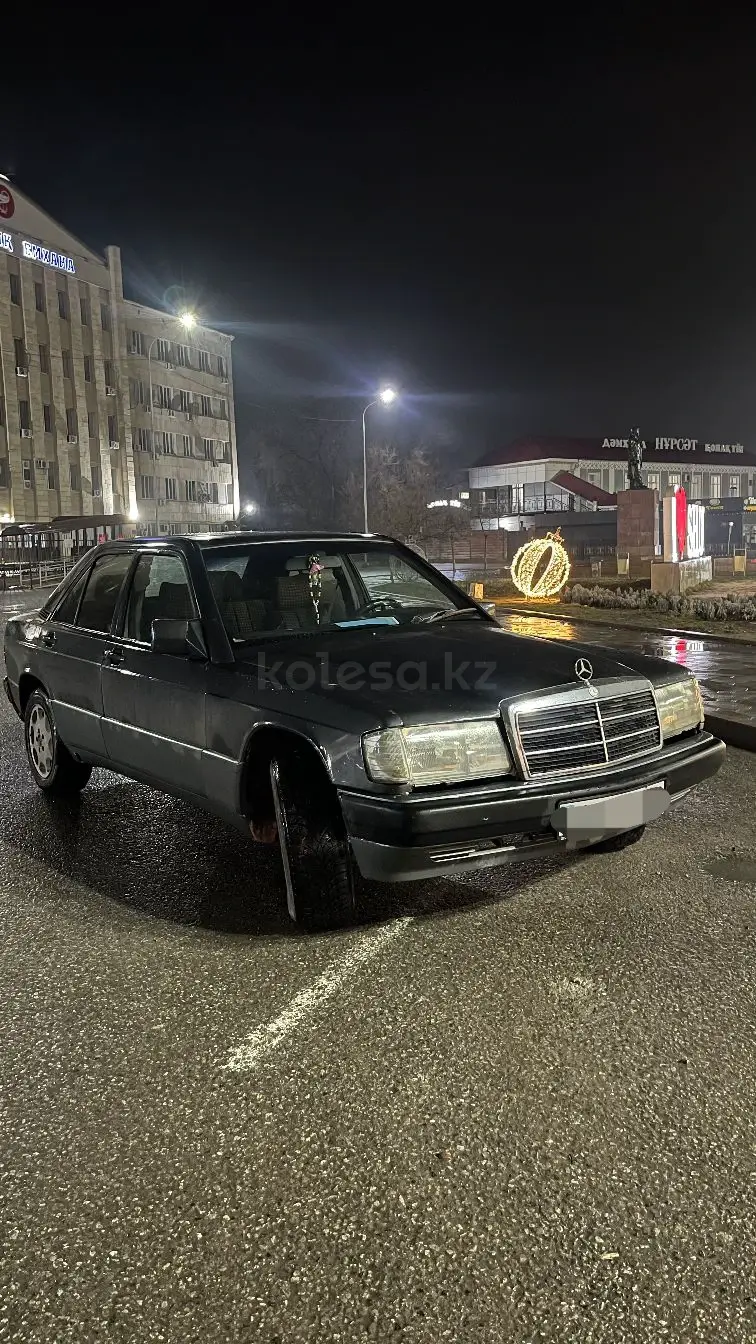 Mercedes-Benz 190, 1990