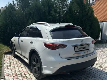 Infiniti FX37 2011 года за 8 700 000 тг. в Алматы – фото 3