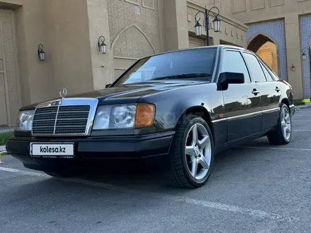 Mercedes-Benz E 200 1991 года за 2 500 000 тг. в Туркестан – фото 3