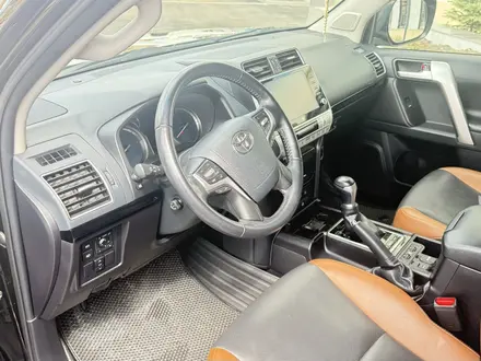 Toyota Land Cruiser Prado 2023 года за 37 500 000 тг. в Актобе – фото 11