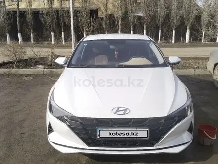 Hyundai Elantra 2023 года за 7 800 000 тг. в Актобе