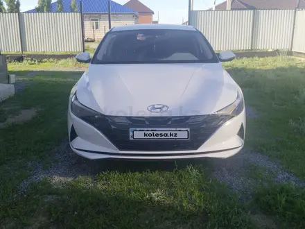 Hyundai Elantra 2023 года за 7 800 000 тг. в Актобе – фото 9