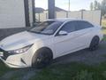 Hyundai Elantra 2023 года за 7 800 000 тг. в Актобе – фото 11