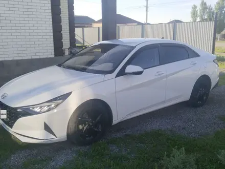 Hyundai Elantra 2023 года за 7 800 000 тг. в Актобе – фото 11