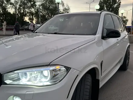 BMW X5 2015 года за 20 500 000 тг. в Алматы – фото 27