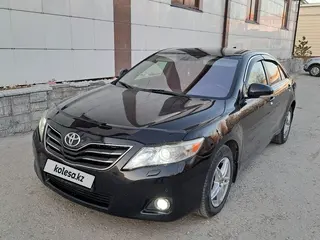 Toyota Camry, 2010