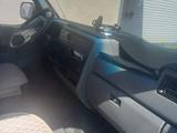 Volkswagen Caravelle 1994 годаүшін2 800 000 тг. в Караганда – фото 2