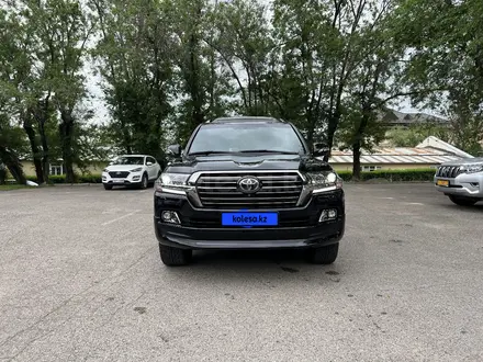 Toyota Land Cruiser 2018 года за 45 000 000 тг. в Алматы – фото 30