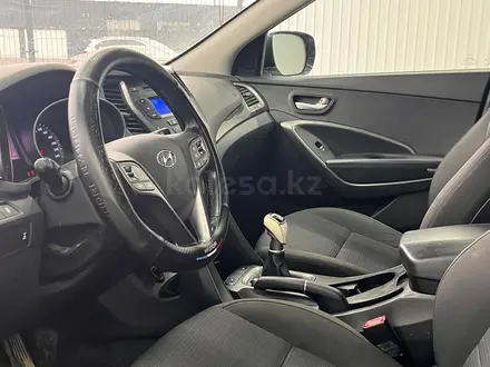 Hyundai Santa Fe 2014 года за 6 049 500 тг. в Астана – фото 7