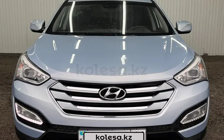 Hyundai Santa Fe 2014 года за 6 049 500 тг. в Астана