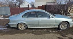 BMW 525 2001 года за 2 600 000 тг. в Уральск – фото 4