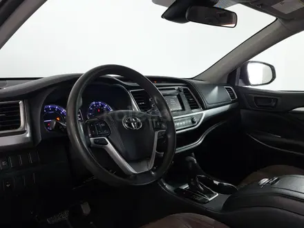 Toyota Highlander 2019 года за 13 150 000 тг. в Шымкент – фото 12