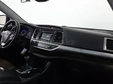 Toyota Highlander 2019 года за 13 150 000 тг. в Шымкент – фото 15