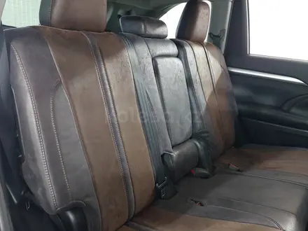 Toyota Highlander 2019 года за 13 150 000 тг. в Шымкент – фото 16