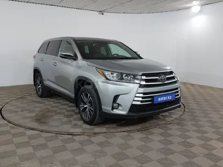 Toyota Highlander 2019 года за 13 150 000 тг. в Шымкент – фото 3