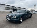 Mercedes-Benz E 230 1997 годаүшін3 300 000 тг. в Алматы – фото 2