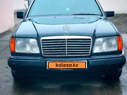 Mercedes-Benz E 280 1993 года за 3 100 000 тг. в Кентау – фото 3