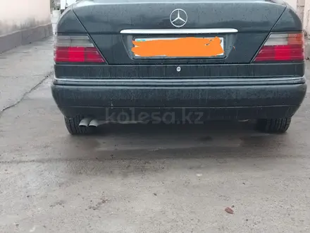 Mercedes-Benz E 280 1993 года за 3 100 000 тг. в Кентау – фото 4