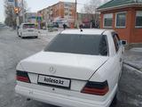 Mercedes-Benz E 230 1985 года за 770 000 тг. в Экибастуз – фото 4