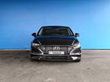 Hyundai Sonata 2022 годаүшін8 576 500 тг. в Шымкент – фото 2