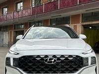 Hyundai Santa Fe 2021 года за 18 900 000 тг. в Алматы