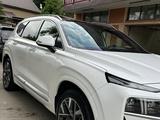 Hyundai Santa Fe 2021 годаүшін18 900 000 тг. в Алматы – фото 3