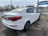 Kia Rio 2017 года за 5 000 000 тг. в Уральск – фото 3