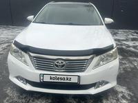 Toyota Camry 2012 годаfor10 500 000 тг. в Семей